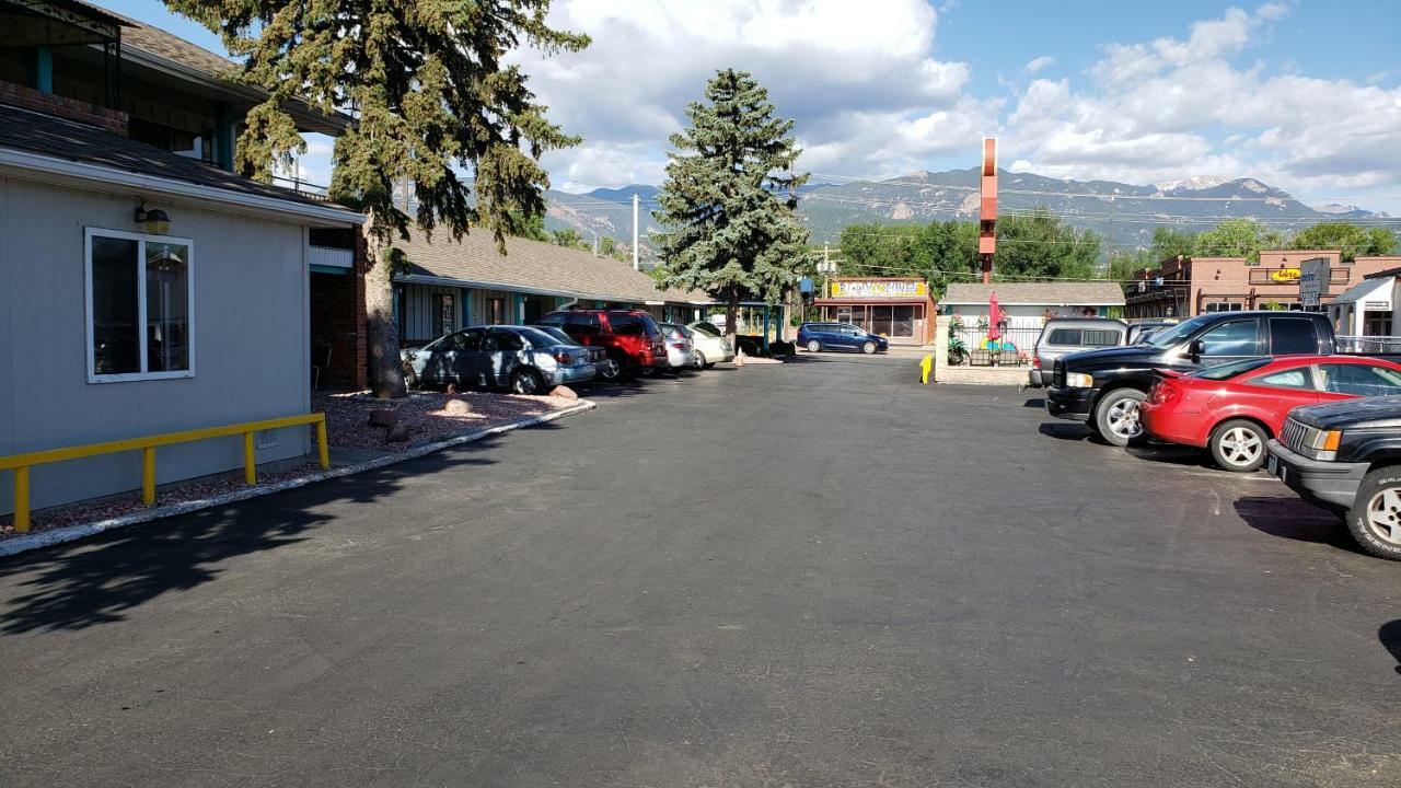 Circle S Motel Colorado Springs Luaran gambar
