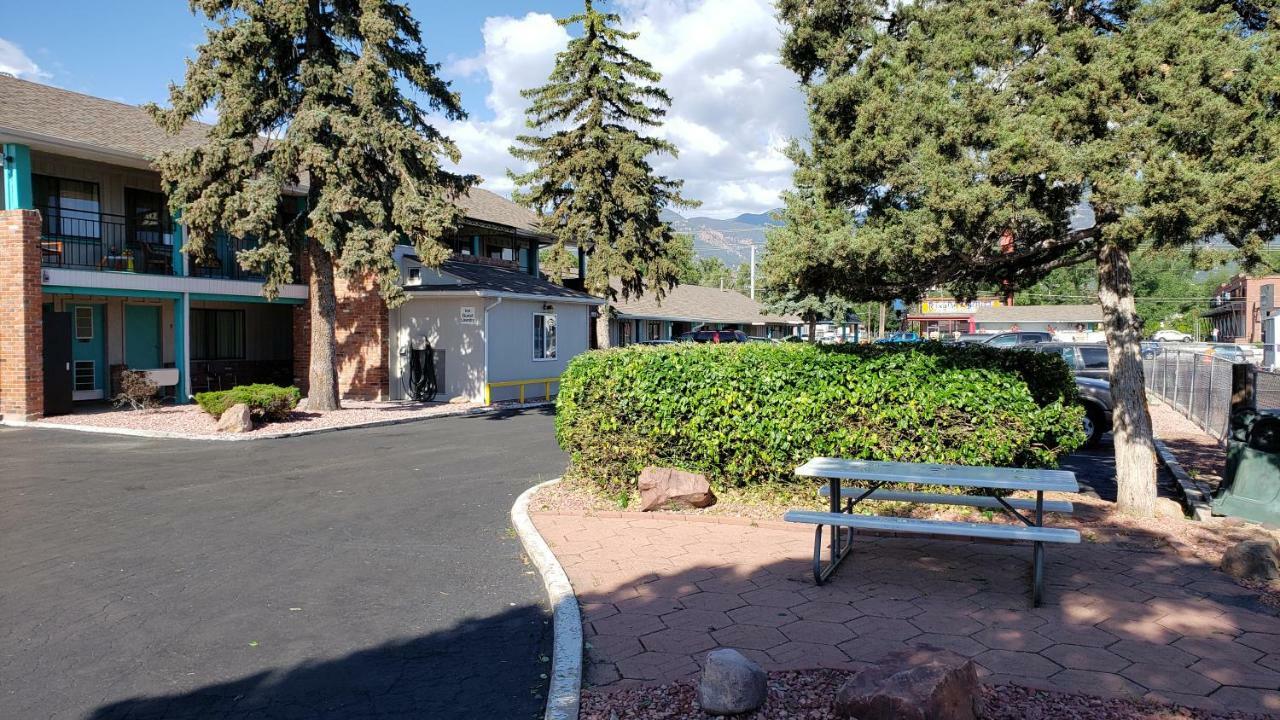 Circle S Motel Colorado Springs Luaran gambar